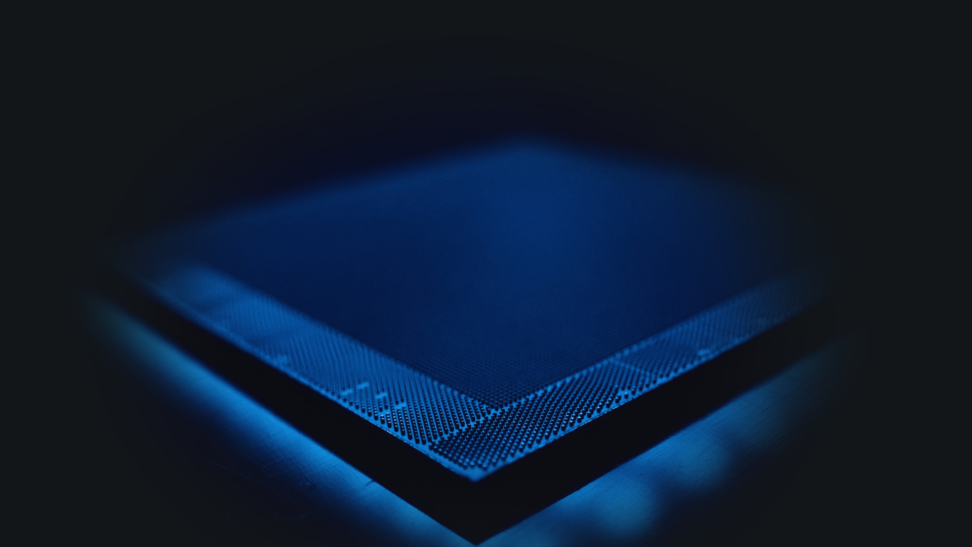 IBM-Telum-Processor_Macro-Blue-Light